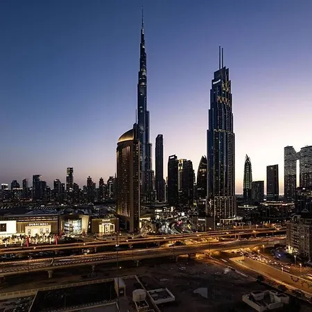 Downtown - Burj Khalifa Facing - 2 Bed Luxe Apartment دبي المظهر الخارجي الصورة