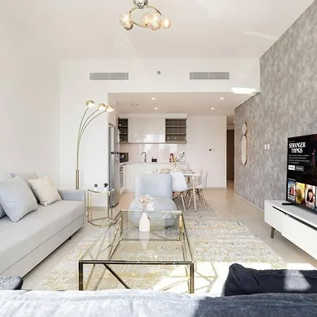 Downtown - Burj Khalifa Facing - 2 Bed Luxe Apartment دبي المظهر الخارجي الصورة