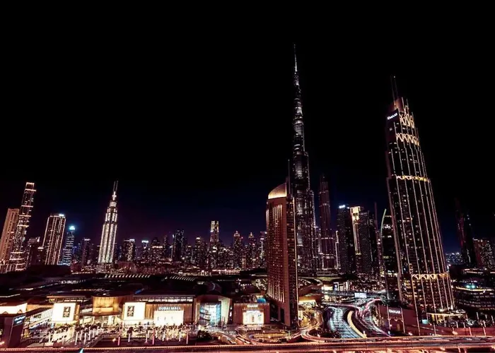 Downtown - Burj Khalifa Facing - 2 Bed Luxe Apartment
