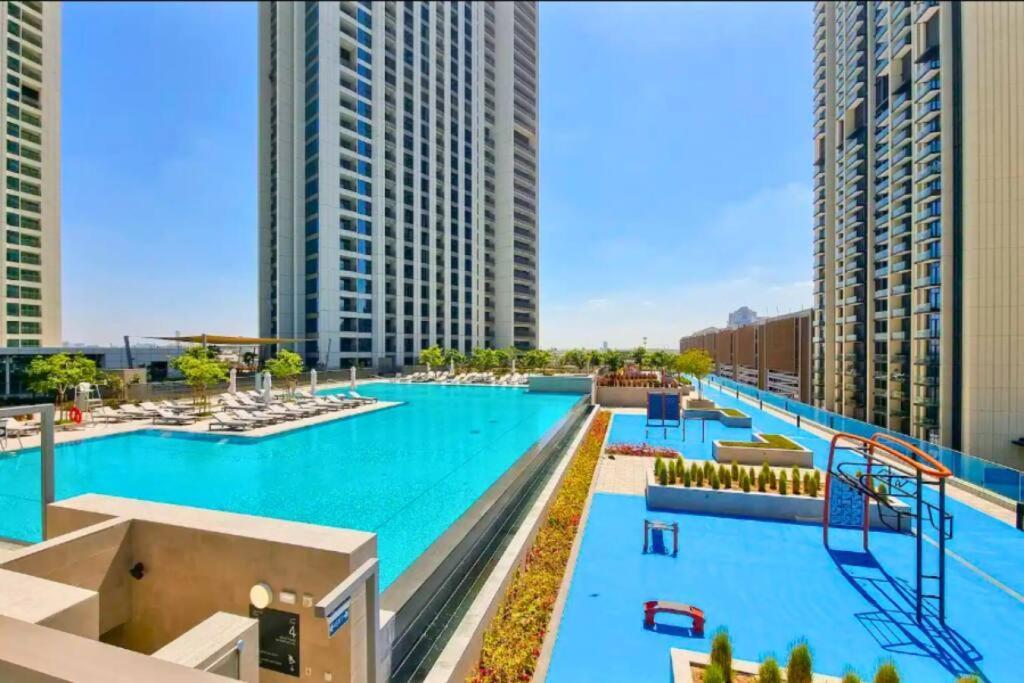 Downtown - Burj Khalifa Facing - 2 Bed Luxe دبي