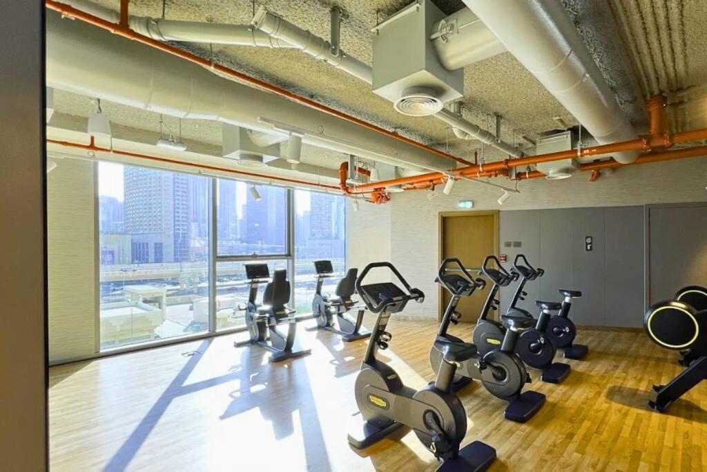 Downtown - Burj Khalifa Facing - 2 Bed Luxe شقة دبي