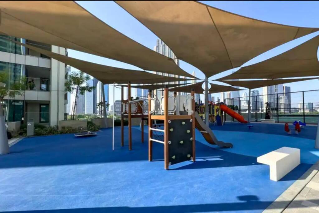 شقة Downtown - Burj Khalifa Facing - 2 Bed Luxe دبي